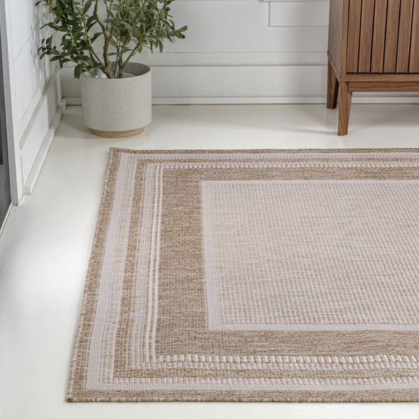 HomeRoots 8' X 10' Beige and Cream Area Rug - Durable Indoor/Outdoor Design for Modern Living Spaces & Patios 703559