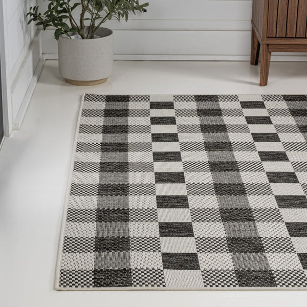HomeRoots 8' X 10' Black and Cream Geometric Area Rug – Durable, Stylish, Indoor/Outdoor, Easy-Care Design 703575