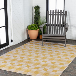 HomeRoots 5' Vibrant Yellow & Cream Geometric Area Rug - Stylish Indoor/Outdoor Decor for Modern Spaces 703586