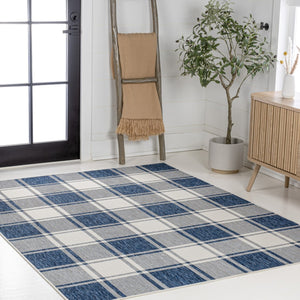HomeRoots 5' Indoor Outdoor Navy Blue & Cream Gingham Area Rug - Durable, Stylish, Easy-Clean for Any Space 703614