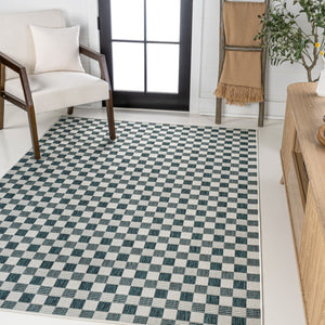 HomeRoots 5' Turquoise and Cream Geometric Area Rug - Stylish, Durable Indoor/Outdoor Mat for Any Space! 703634