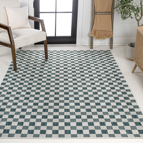 HomeRoots 5' Turquoise and Cream Geometric Area Rug - Stylish, Durable Indoor/Outdoor Mat for Any Space! 703634