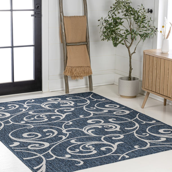 HomeRoots 5' Navy Blue & Cream Floral Indoor/Outdoor Area Rug - Durable, Stylish, Easy-Care for Any Space! 703642