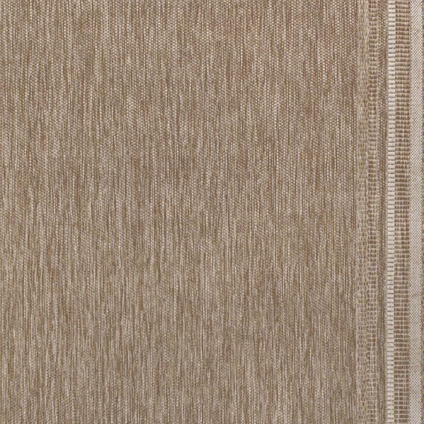 HomeRoots 5' Indoor Outdoor Area Rug in Beige and Cream – Durable, Stylish, Low-Maintenance for Any Space 703658