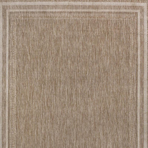 HomeRoots 5' Indoor Outdoor Area Rug in Beige and Cream – Durable, Stylish, Low-Maintenance for Any Space 703658