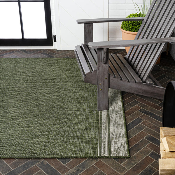 HomeRoots 5' Versatile Green and Cream Indoor Outdoor Area Rug - Durable, Fade-Resistant, Easy to Clean! 703666