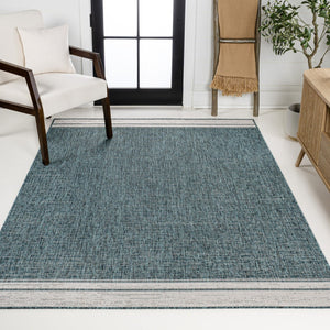 HomeRoots 5' Turquoise and Cream Area Rug – Durable Indoor/Outdoor Accent, Weather-Resistant, Easy Care Design 703670