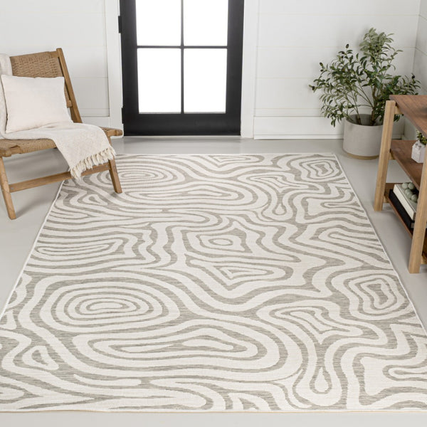 HomeRoots 5' Gray and Cream Abstract Washable Area Rug – Stylish Indoor/Outdoor Design, Easy Care & Durable! 703675