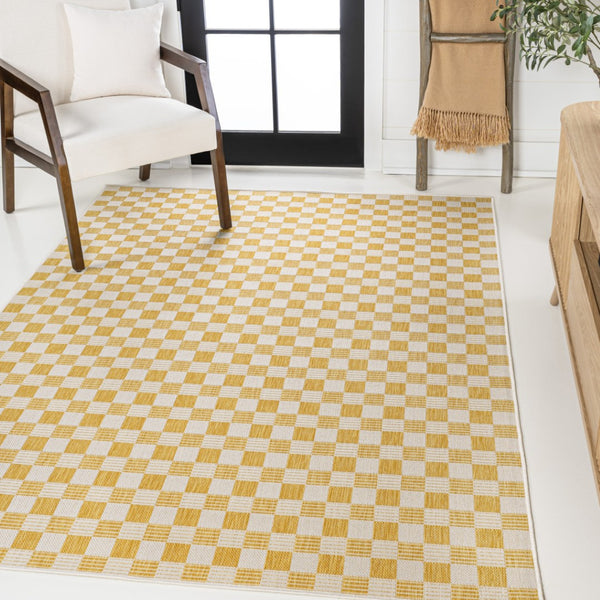 HomeRoots 5' Yellow and Cream Geometric Area Rug - Stylish Indoor/Outdoor Décor, Easy to Clean & Durable Design 703683