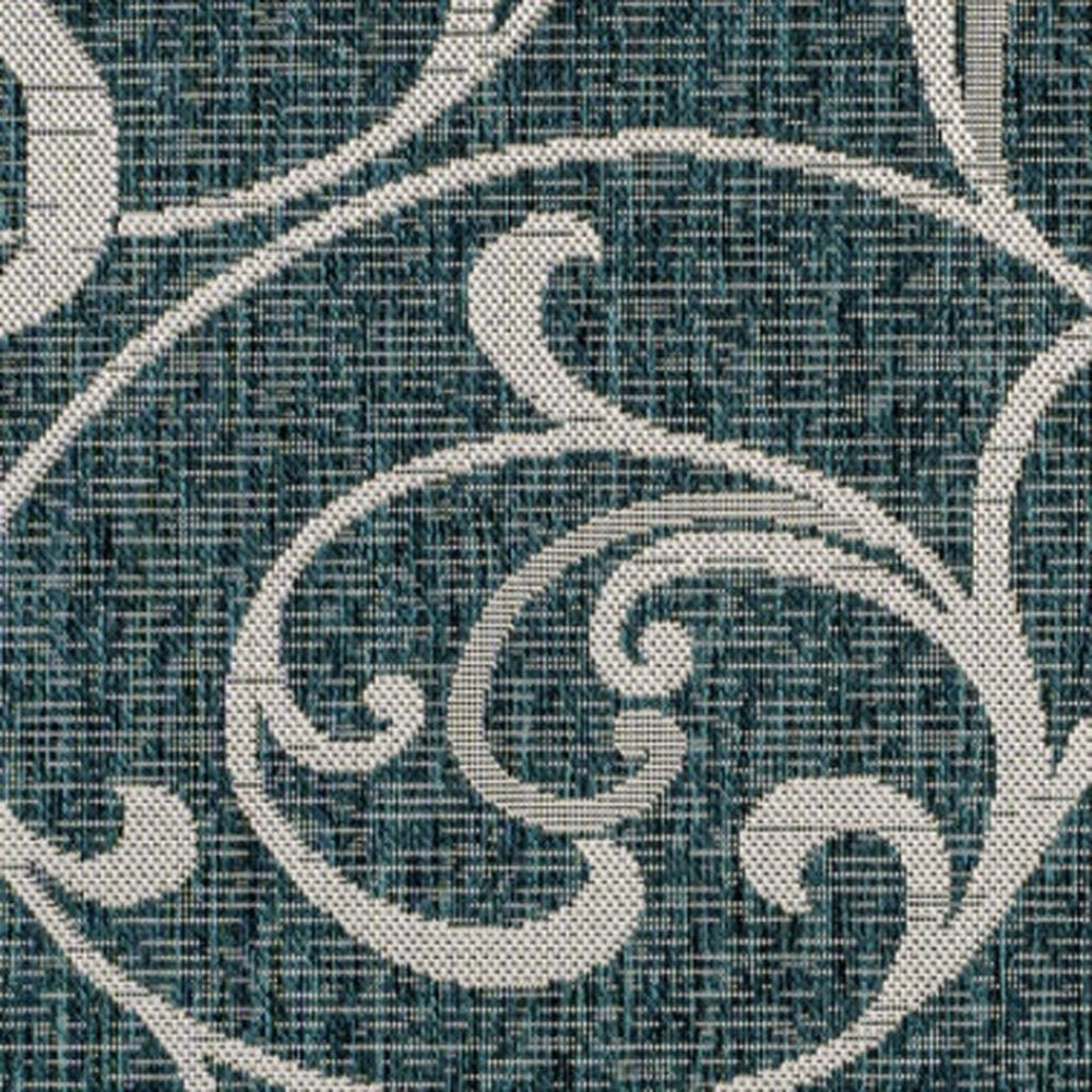 HomeRoots 5' Turquoise & Cream Floral Area Rug - Durable Indoor/Outdoor Design for Elegant Living Spaces 703691