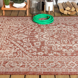 HomeRoots 5' Red and Taupe Medallion Area Rug – Stylish Indoor/Outdoor Decor, Durable, Fade-Resistant, Versatile! 703816