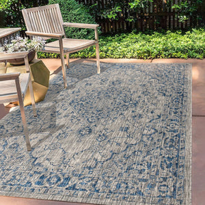 HomeRoots 5' Gray and Navy Blue Medallion Indoor-Outdoor Area Rug, Durable & Stylish for Any Space 703841