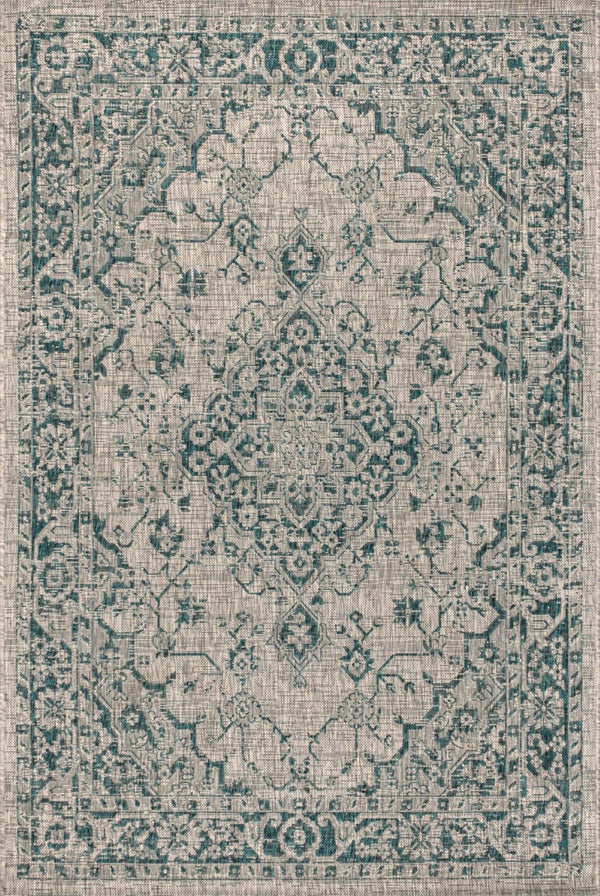 HomeRoots 5' Stylish Gray and Teal Blue Medallion Area Rug - Perfect for Indoor/Outdoor Spaces, Easy Care! 703846