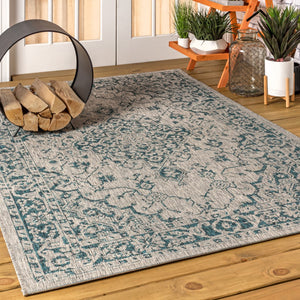 HomeRoots 5' Stylish Gray and Teal Blue Medallion Area Rug - Perfect for Indoor/Outdoor Spaces, Easy Care! 703846