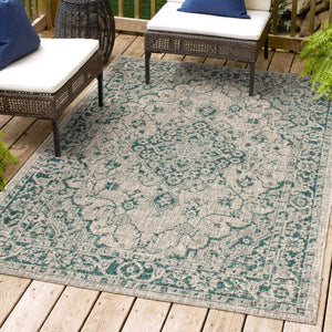 HomeRoots 5' Stylish Gray and Teal Blue Medallion Area Rug - Perfect for Indoor/Outdoor Spaces, Easy Care! 703846