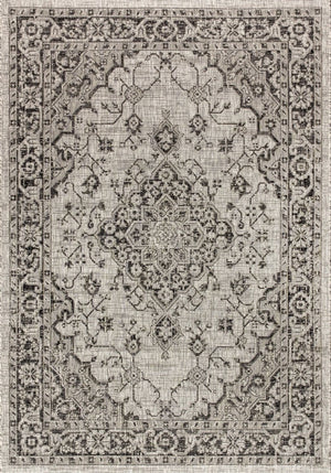 HomeRoots 5' Gray and Black Medallion Area Rug - Stylish Indoor/Outdoor Accent for Any Space, Durable & Easy Care 703851