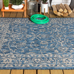 HomeRoots 5' Navy Blue and Gray Medallion Area Rug – Durable Indoor/Outdoor Design for Timeless Style & Comfort 703856