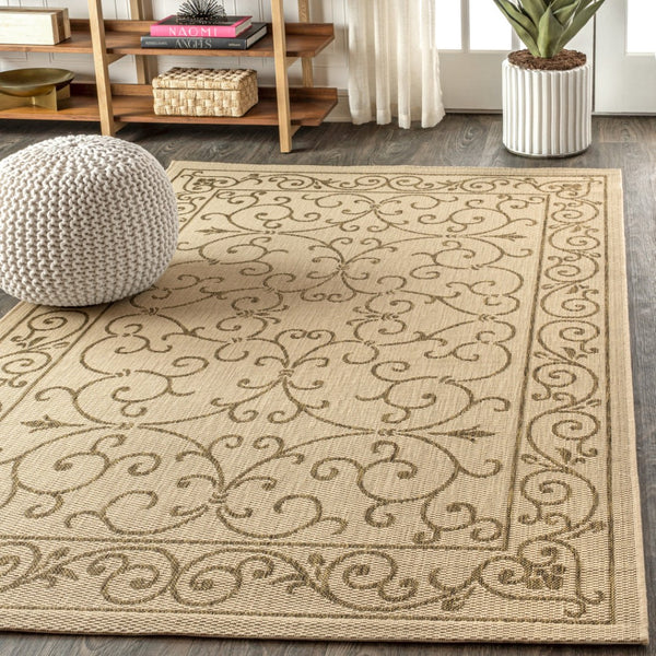 HomeRoots 5' X 8' Beige And Brown Medallion Area Rug - Durable Indoor/Outdoor Design for Timeless Style & Comfort 703896