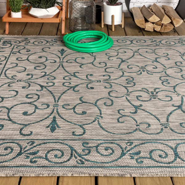 HomeRoots 5' Stylish Gray and Teal Blue Medallion Area Rug - Durable, Fade-Resistant for Indoor/Outdoor Use 703916