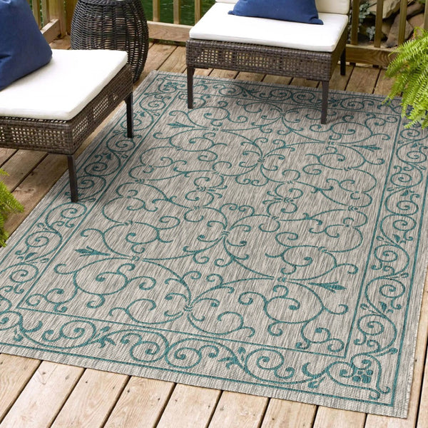 HomeRoots 5' Stylish Gray and Teal Blue Medallion Area Rug - Durable, Fade-Resistant for Indoor/Outdoor Use 703916