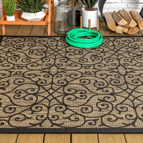 HomeRoots 5' Black and Khaki Geometric Area Rug - Stylish, Durable, Weather-Resistant for Indoor & Outdoor Use 703931