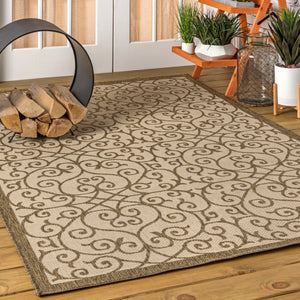 HomeRoots 5' X 8' Beige and Brown Geometric Area Rug - Stylish, Weather-Resistant Design for Indoor & Outdoor Use 703936