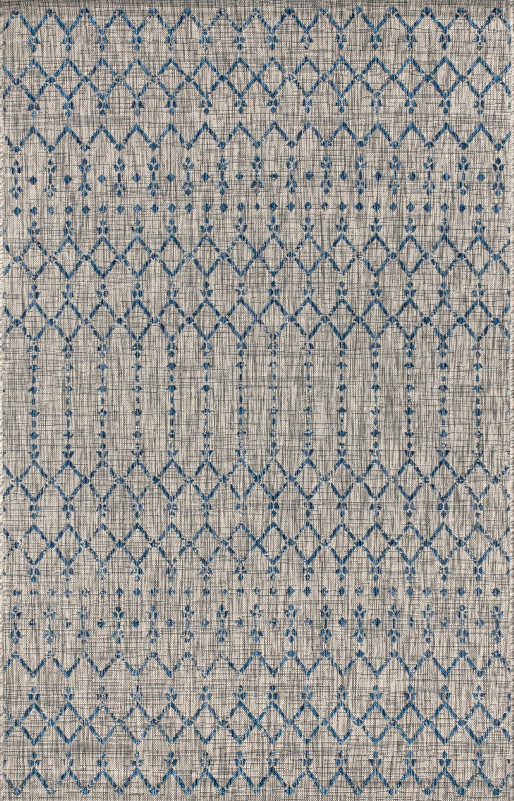 HomeRoots 5' Indoor/Outdoor Light Gray and Navy Blue Trellis Area Rug - Stylish, Durable, Low-Maintenance Design 703946