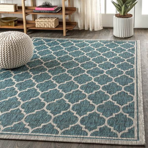 HomeRoots 5' Stylish Teal Blue & Gray Geometric Area Rug for Indoor/Outdoor Use - Durable & Easy Care! 703996