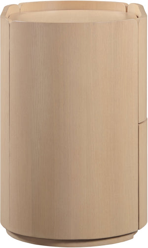 Meridian Furniture Everett Oak Veneer Nightstand with Raised Edge for Modern Bedroom Storage and Style Natural 703Natural-NS