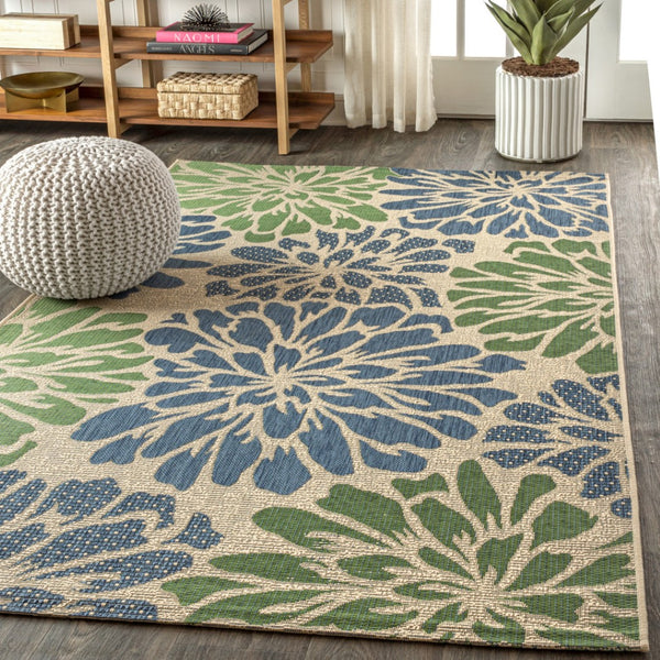 HomeRoots 5' Navy Blue and Green Floral Area Rug - Stylish, Durable Indoor/Outdoor Design for High-Traffic Spaces 704006