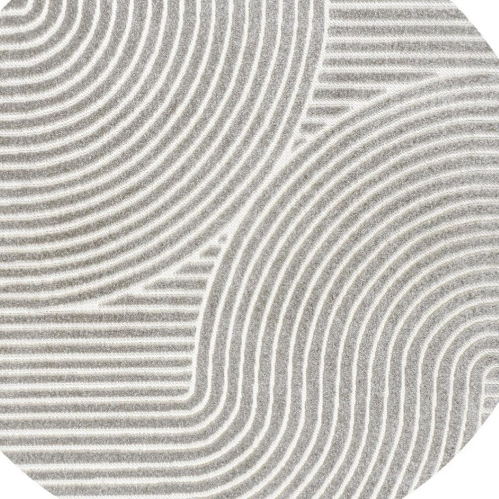 HomeRoots 5' Modern Gray and Ivory Striped Indoor-Outdoor Area Rug – Durable, Textured, Easy-Care Design! 704018