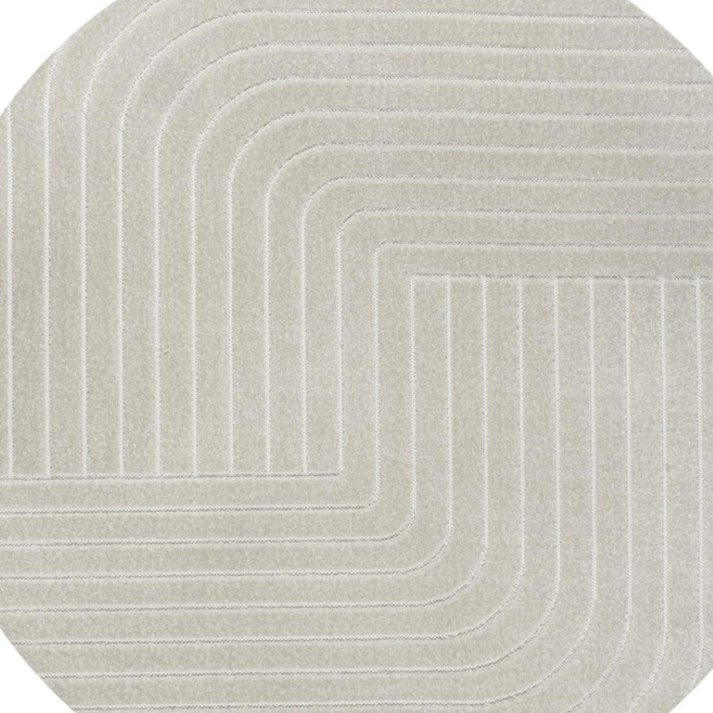 HomeRoots 5' Ivory and Cream Striped Round Area Rug for Indoor/Outdoor Use - Modern, Durable, Easy Care Style 704052