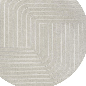 HomeRoots 7' Ivory and Cream Round Striped Rug – Versatile Indoor Outdoor Design for Any Space, Easy Care! 704057