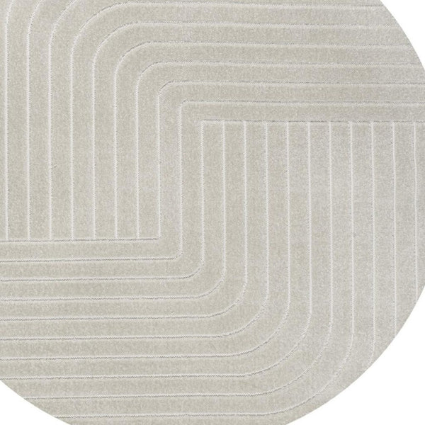 HomeRoots 9' Ivory and Cream Round Striped Area Rug - Durable Indoor/Outdoor Design for Modern Spaces 704062