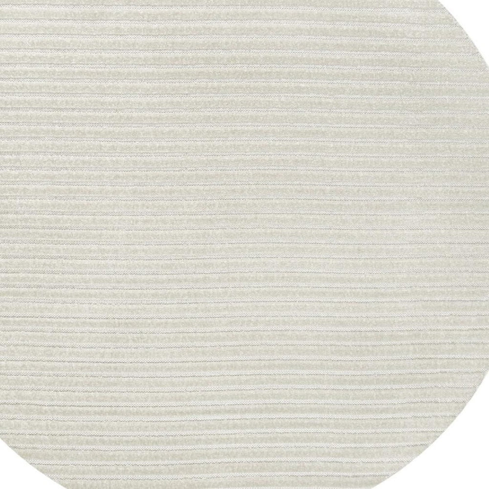 HomeRoots 6' Ivory and Cream Round Striped Area Rug - Versatile Indoor/Outdoor Design for All Spaces 704072