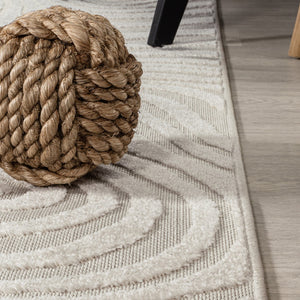 HomeRoots 5' Cream and Ivory Abstract Geometric Square Area Rug - Stylish Indoor/Outdoor Décor Choice! 704087