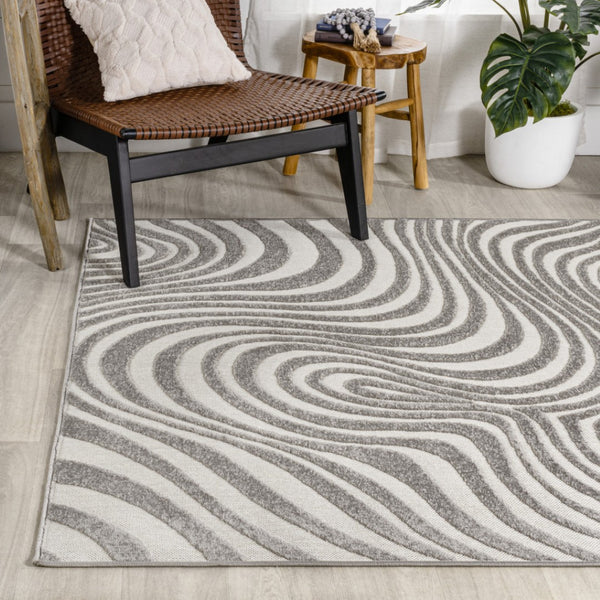 HomeRoots 10' Gray and Ivory Abstract Area Rug - Stylish Indoor/Outdoor Design for Modern Living Spaces 704098