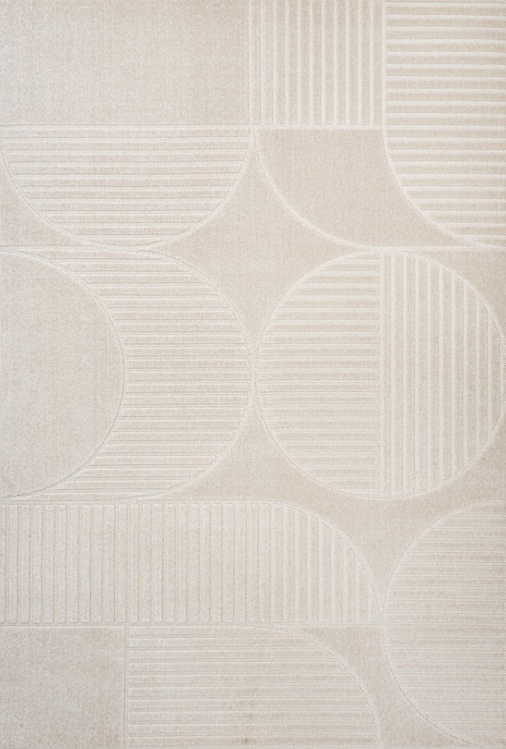 HomeRoots 10' Ivory and Cream Striped Area Rug - Versatile Indoor-Outdoor Design for Timeless Elegance and Durability 704133