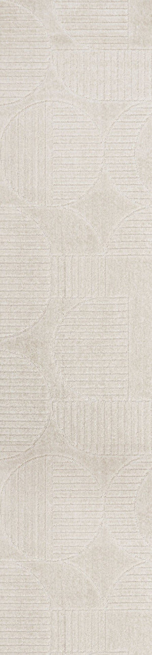 HomeRoots 10' Ivory Striped Indoor Outdoor Runner Rug – Durable, Easy-Clean, Timeless Design for Any Space 704136