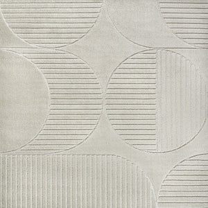 HomeRoots 5' Ivory and Cream Striped Square Rug – Stylish Indoor/Outdoor Accent for Modern Spaces & Easy Care 704138