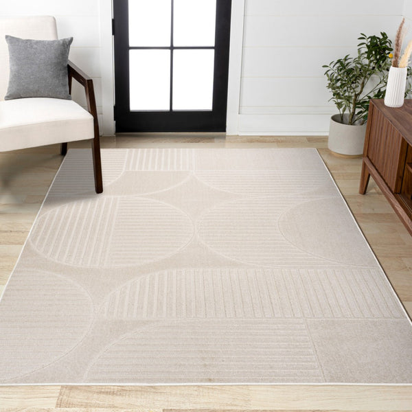 HomeRoots 9' X 12' Ivory and Cream Striped Area Rug - Versatile Indoor/Outdoor Décor with Easy Maintenance & Style 704146