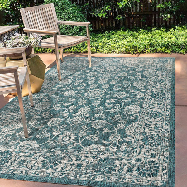 HomeRoots 6' Teal Blue and Gray Medallion Area Rug - Versatile Indoor/Outdoor Design for Stylish Spaces 704192