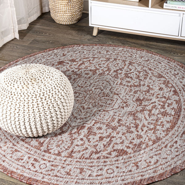 HomeRoots 9' Red and Taupe Round Medallion Rug - Stylish Indoor/Outdoor Area Rug for Any Space, Durable & Easy Care 704205