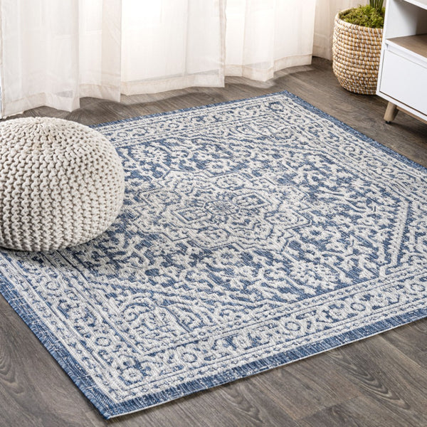 HomeRoots 6' Navy Blue & Gray Square Medallion Rug - Stylish Indoor/Outdoor Accent for Modern Spaces 704211