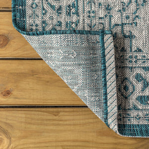 HomeRoots 6' Teal Blue & Gray Square Medallion Area Rug - Stylish, Durable Indoor/Outdoor Design for Any Space 704219
