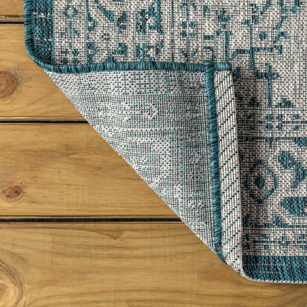 HomeRoots 6' Teal Blue & Gray Square Medallion Area Rug - Stylish, Durable Indoor/Outdoor Design for Any Space 704219