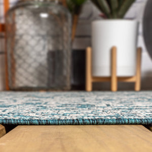 HomeRoots 6' Teal Blue & Gray Square Medallion Area Rug - Stylish, Durable Indoor/Outdoor Design for Any Space 704219