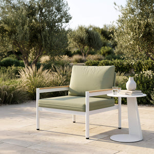 Lychee Outdoor Armchair Acacia Wood Aluminum Frame Weather Resistant Patio Seat