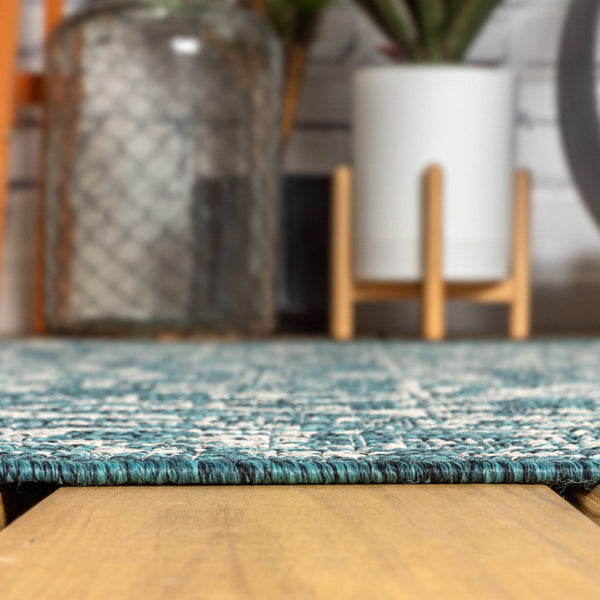 HomeRoots 6' Teal Blue and Gray Geometric Medallion Area Rug – Stylish, Durable, Indoor/Outdoor Versatility! 704246