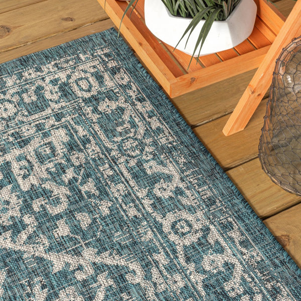 HomeRoots 6' Teal Blue and Gray Geometric Medallion Area Rug – Stylish, Durable, Indoor/Outdoor Versatility! 704246